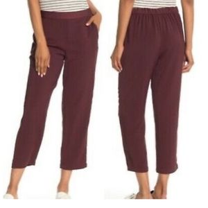 Burgandy pull -on style pants by 14th and Union in a size Large